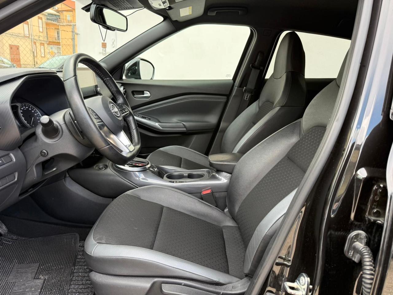 Nissan Juke 1.0 DIG-T 114 CV N-Connecta