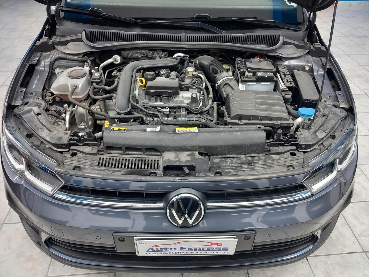 Volkswagen Polo anno 2022 benzina 1.0 km 34 mila