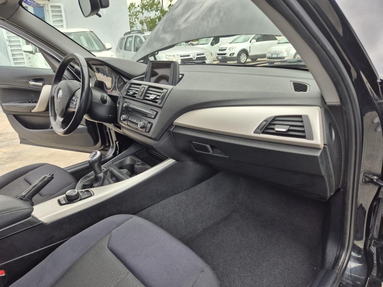 Bmw 116 116d 5p. Sport