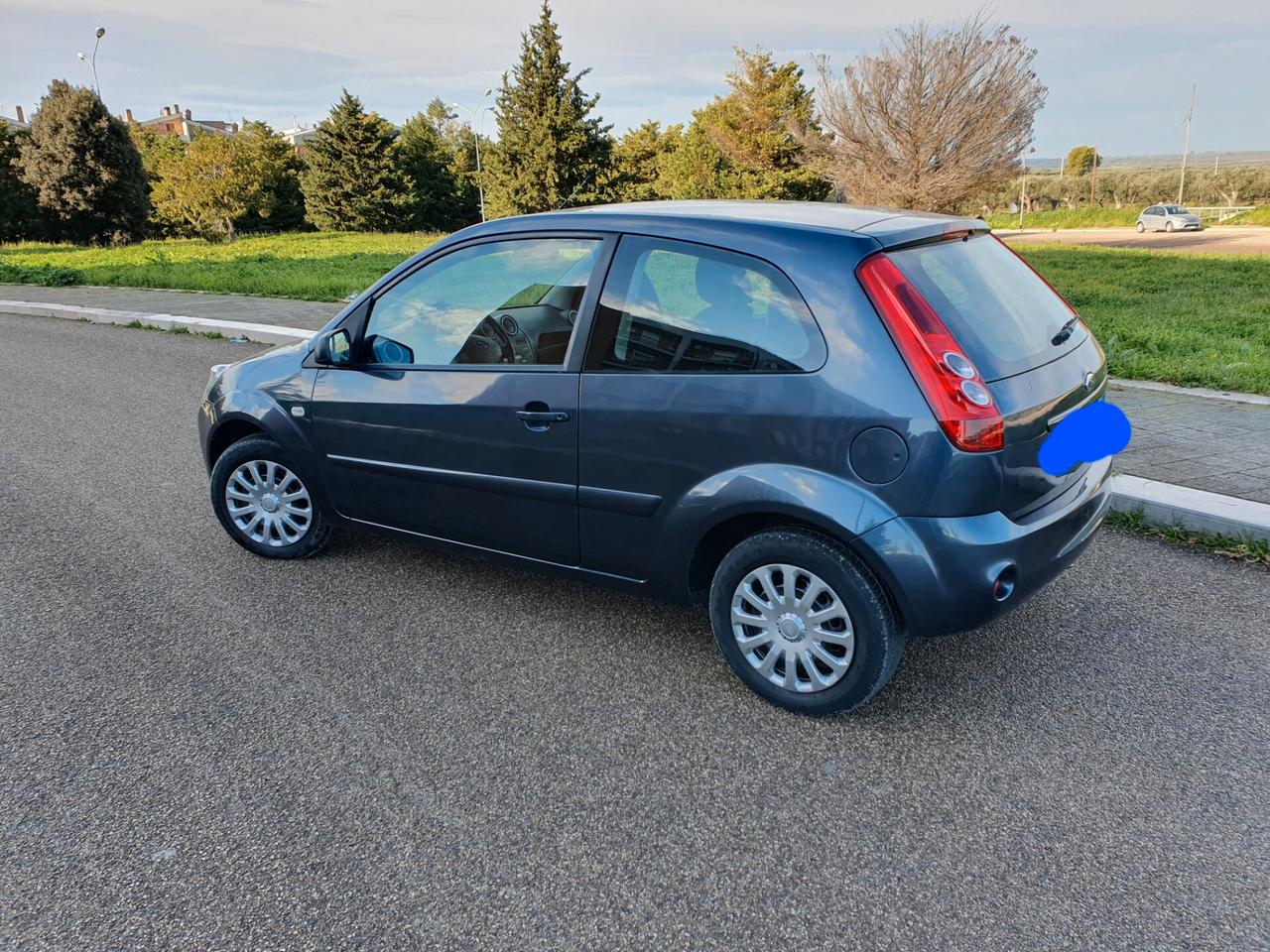 Ford Fiesta 1.2 benzina anno 08 69cv