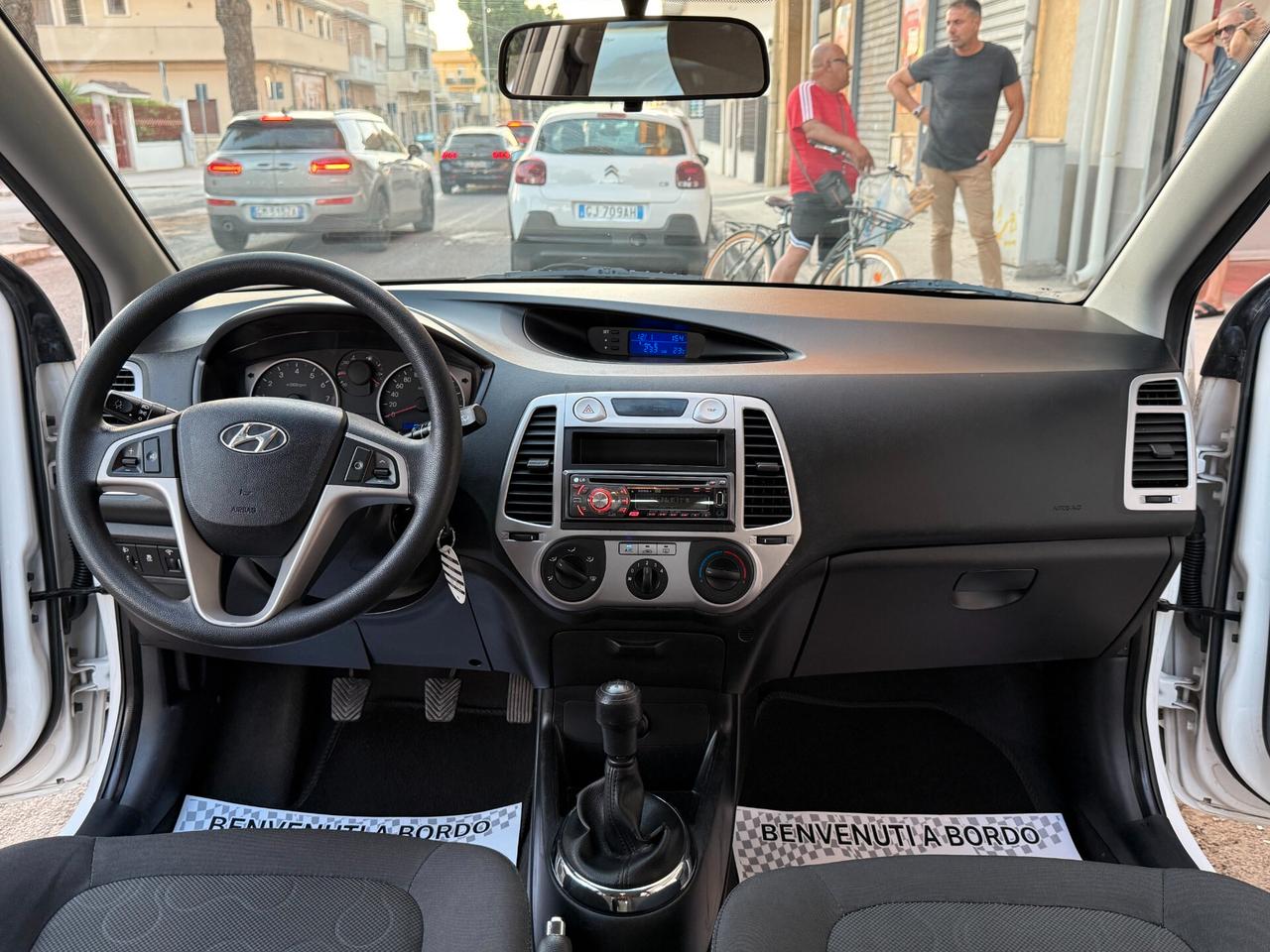 Hyundai i20 1.2 5P. SOLI KM 88.000 - 2012