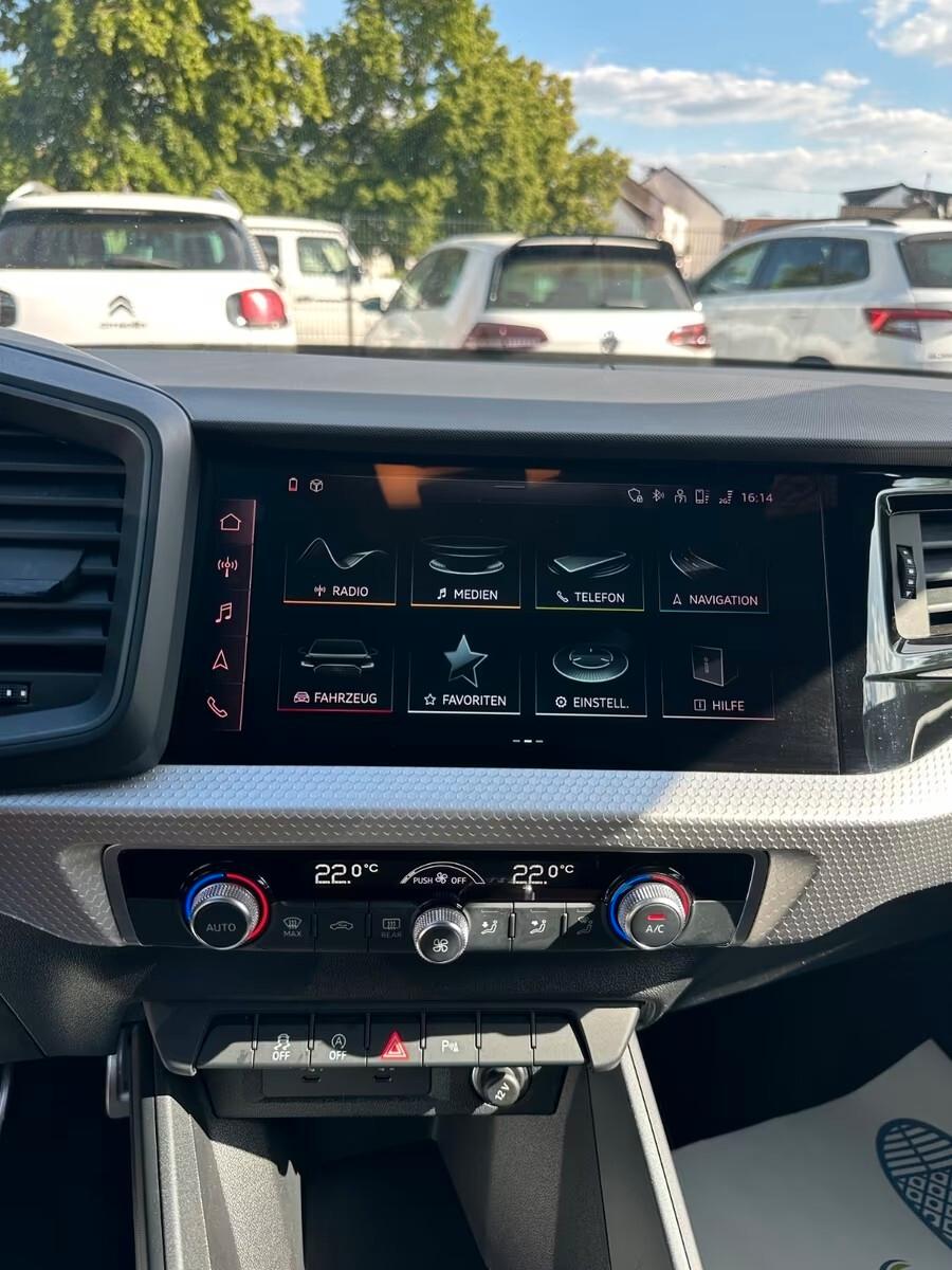 Audi A1 SPB 30 TFSI S line edition NAV/ACC/VIR C