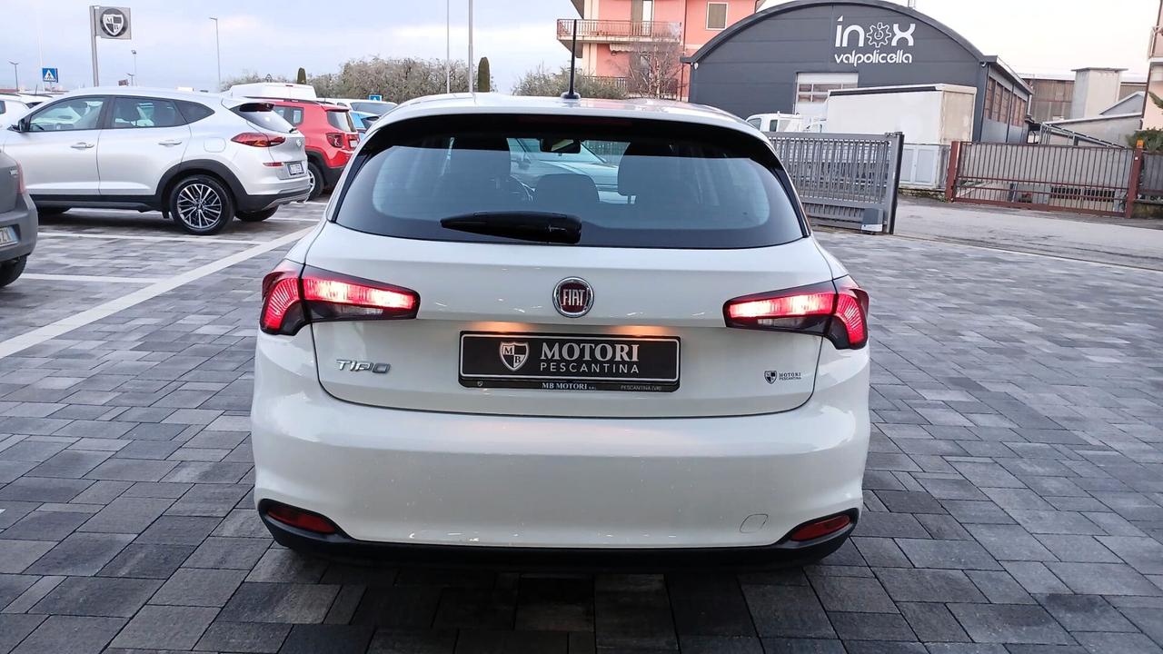 Fiat Tipo 1.0 5 porte
