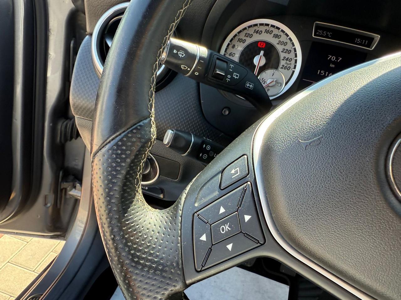 Mercedes-benz A 180 122CV*TETTO*NAVI*EURO 6