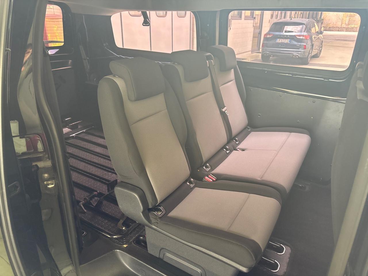 Peugeot Traveller Expert BlueHDi 115 S&S Long Active