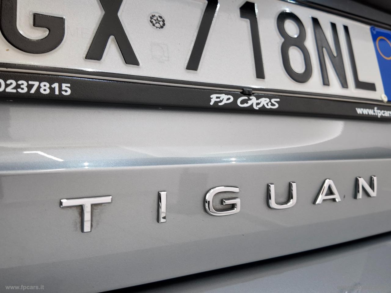 VOLKSWAGEN Tiguan 2.0 TDI 150 CV DSG R-Line PLUS TETTO APRIBILE