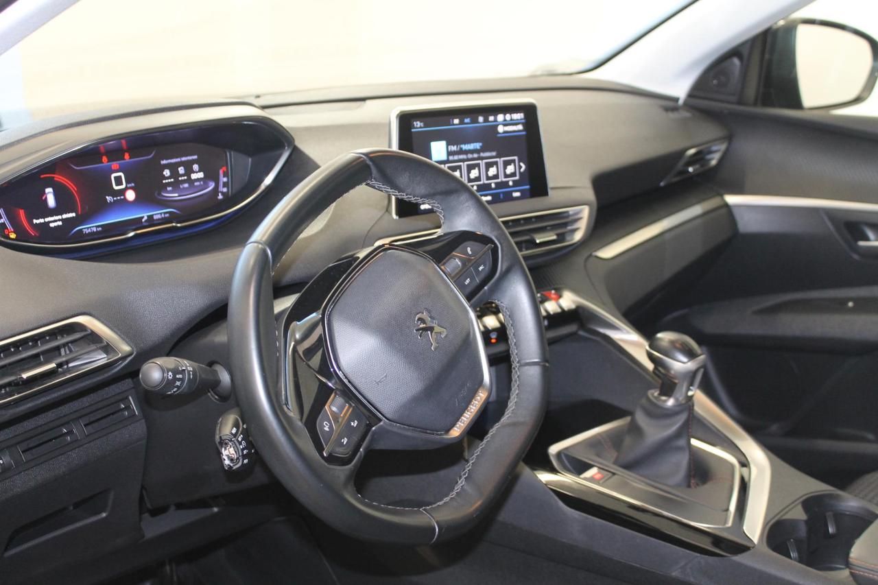 Peugeot 3008 1.2 puretech Active Business 130 Cv.