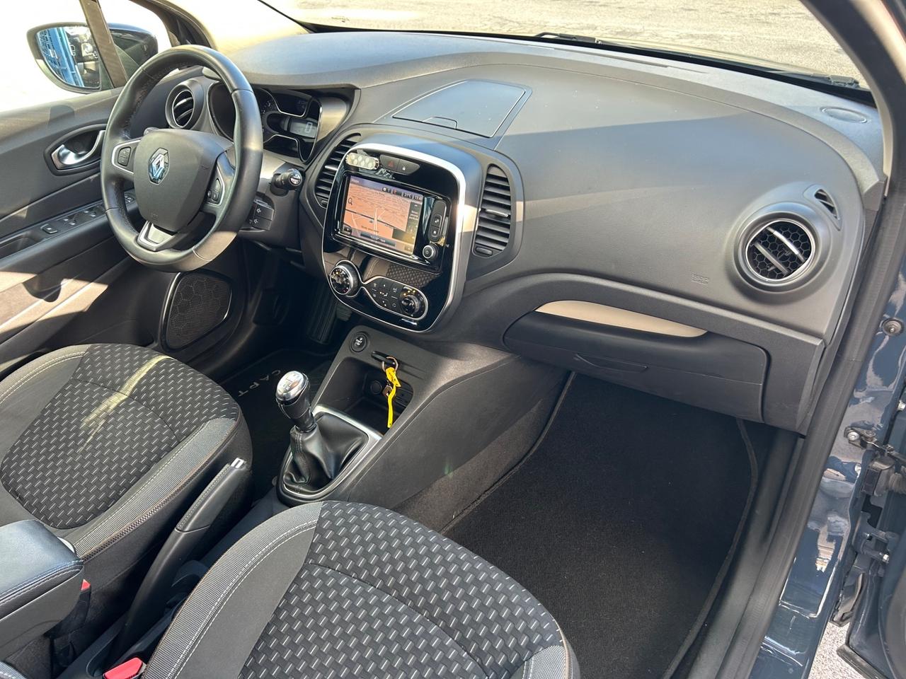 Renault Captur 1.5 dci 90 cv 2018 retrocam. navig