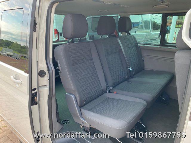 VOLKSWAGEN Caravelle 2.0 TDI 199CV DSG 4 Motion PL Kombi 6 posti