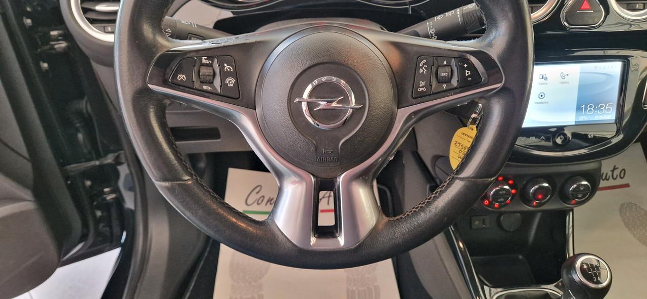Opel Adam 1.4 87cv White Black Link