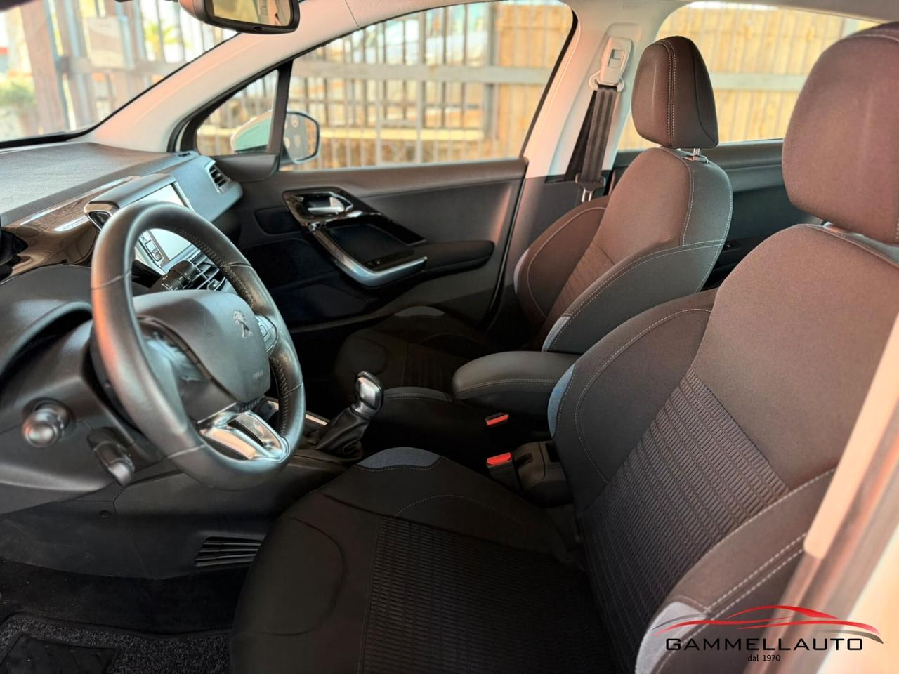Peugeot 208 1.4D Allure 68cv