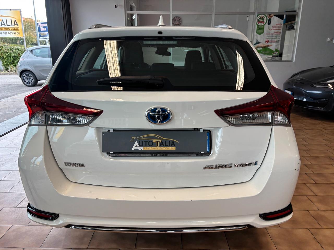 Toyota Auris Touring Sports 1.8h *EURO6B