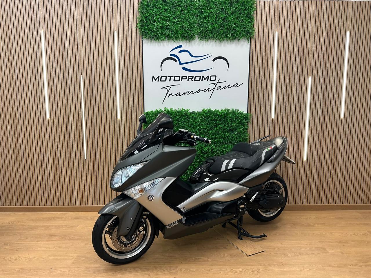 Yamaha T Max tmax 500 2011
