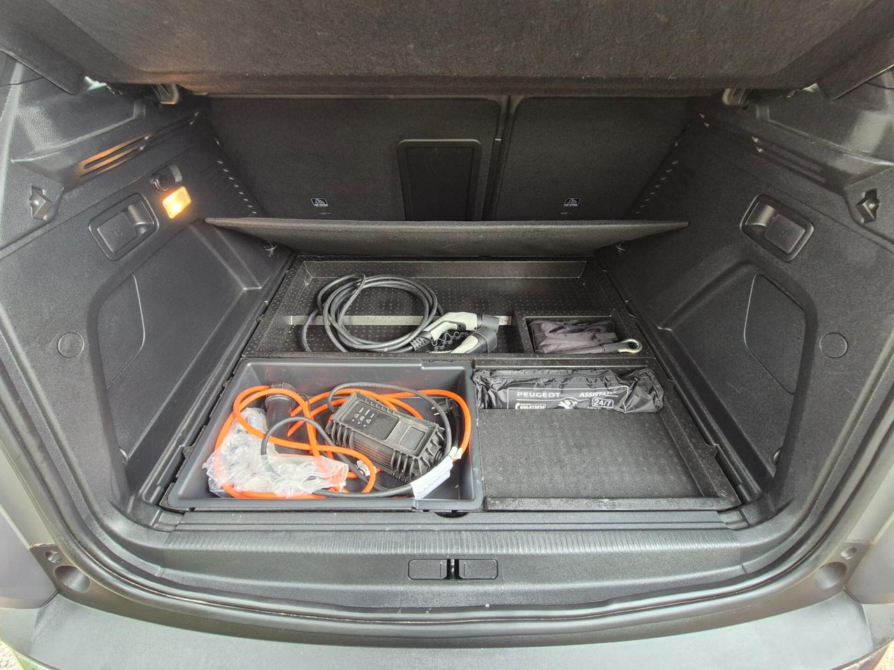 Peugeot 3008 Hybrid 225 e-EAT8 Allure Pack