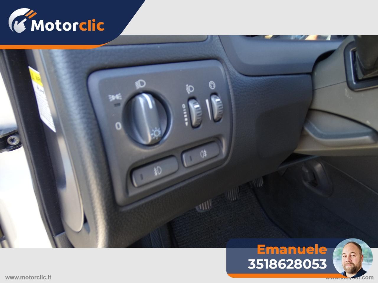 VOLVO V70 2.4 T AWD XC