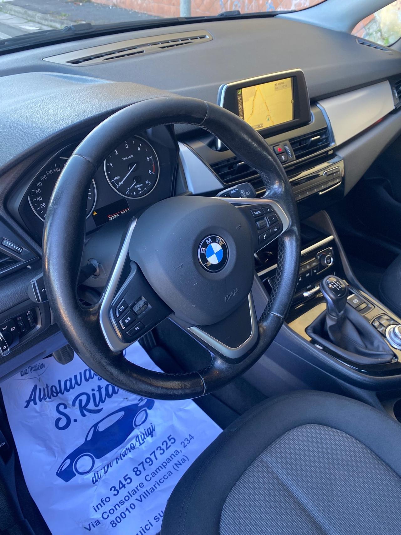 Bmw 216d Anno 2017 Full Navi Led Xeno