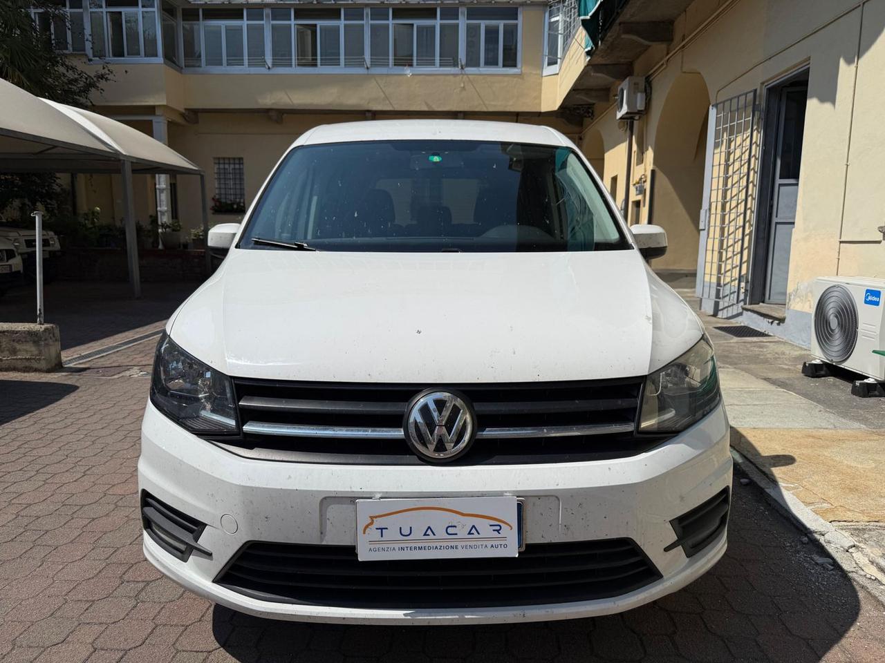 Volkswagen Caddy Trendline 2.0 TDI 102 cv 5 posti #6093
