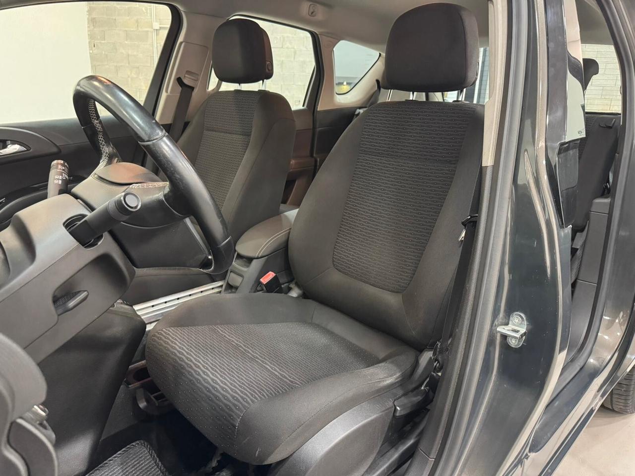 Opel Corsa 1.4 90CV GPL Tech 5 porte Cosmo