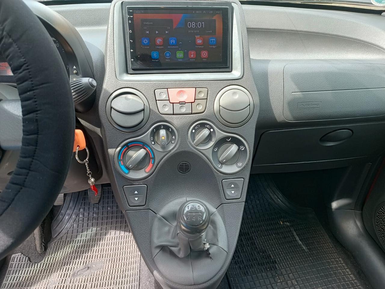 Fiat Panda 1.2 BZ/GPL 2032 Navigatore