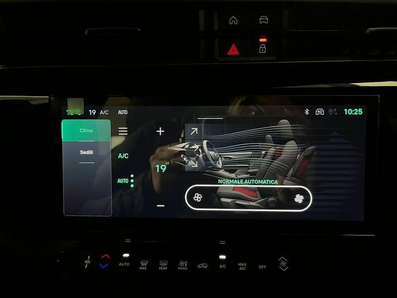 Alfa Romeo Junior Junior 1.2 145 CV Hybrid eDCT6 Q4