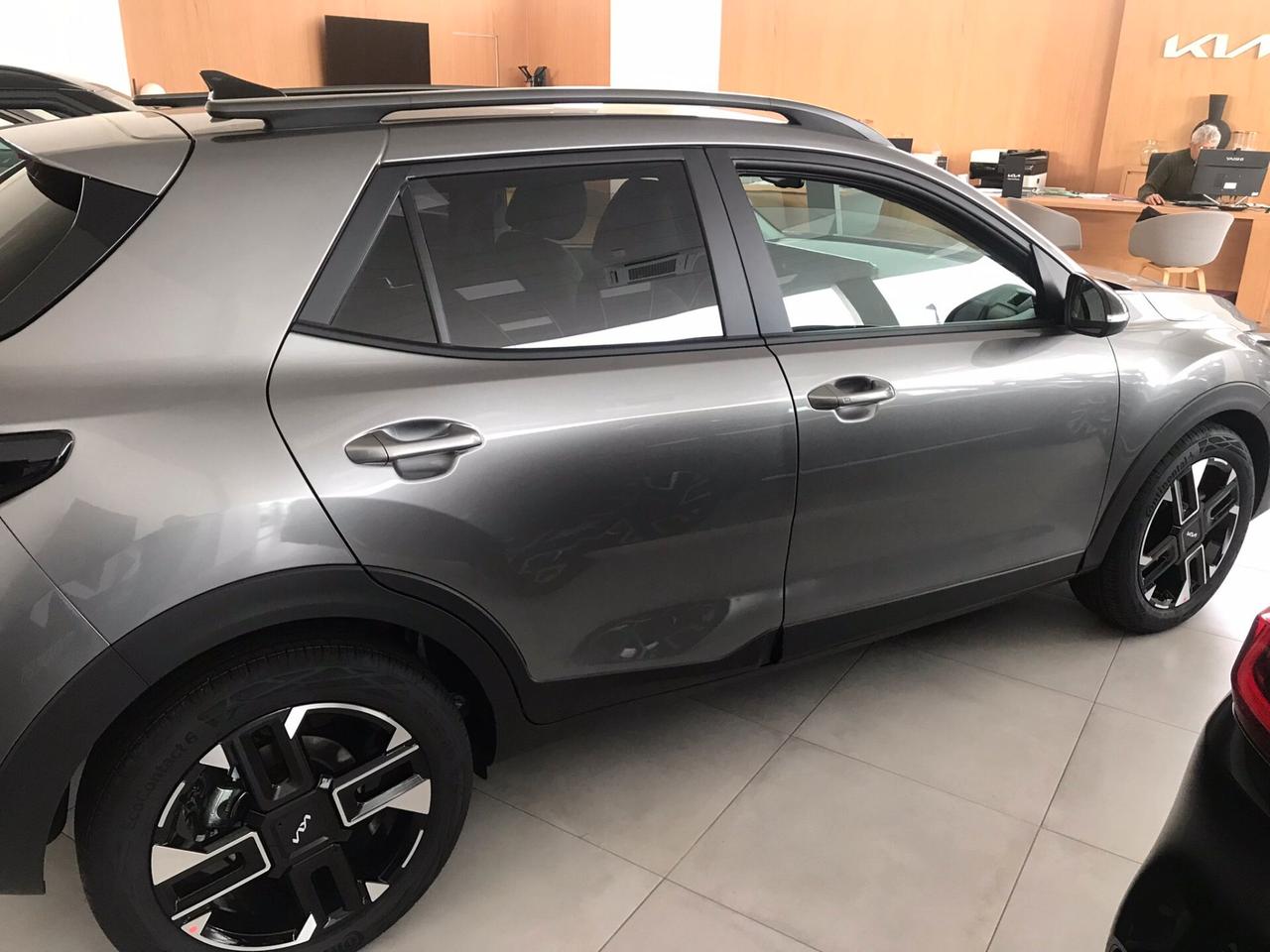 Kia Stonic 1.0 T-GDi 100 CV MHEV MT Urban