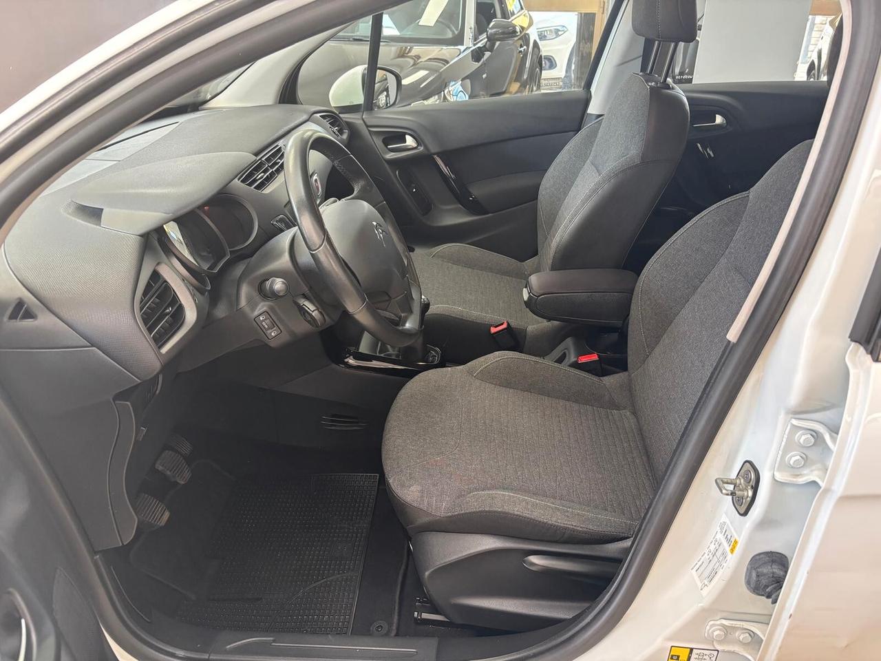 CITROEN C3 ANNO 2015 BZ GPL ADATTA NEOPATENTATI KM 200 MILA