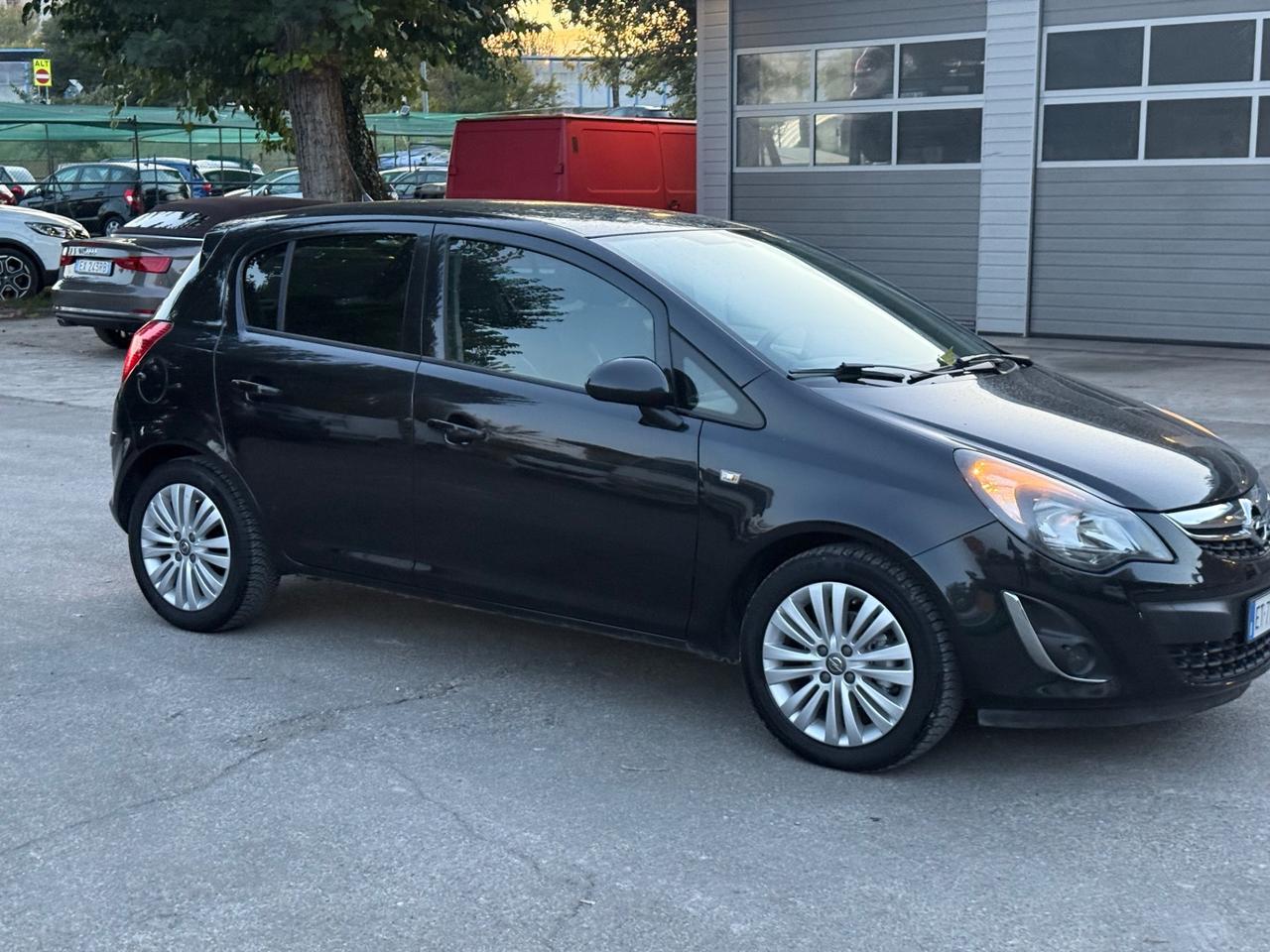 Opel Corsa 1.2 85CV 5 porte GPL-TECH Edition