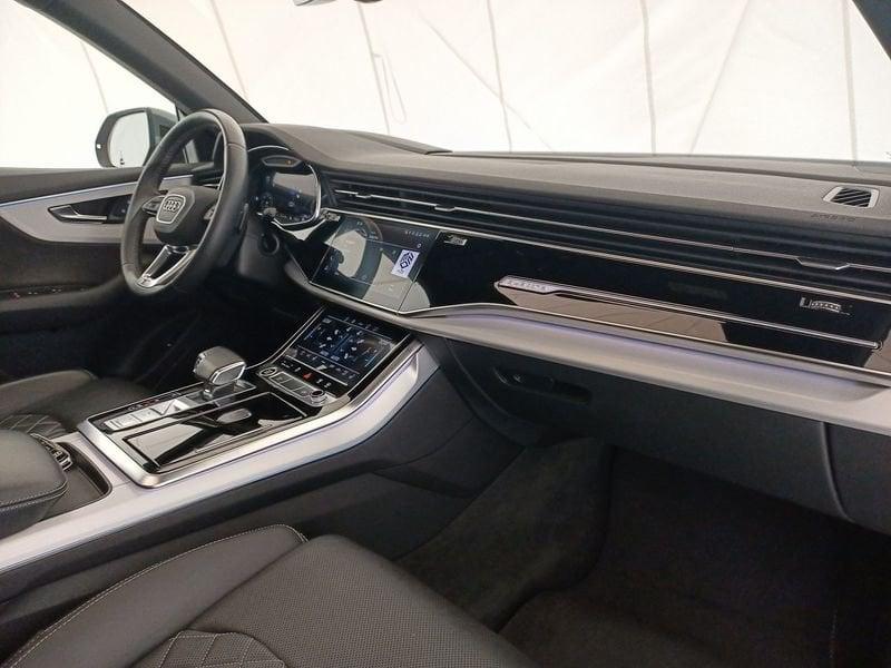 Audi Q8 I 2018 50 3.0 tdi mhev quattro tiptronic