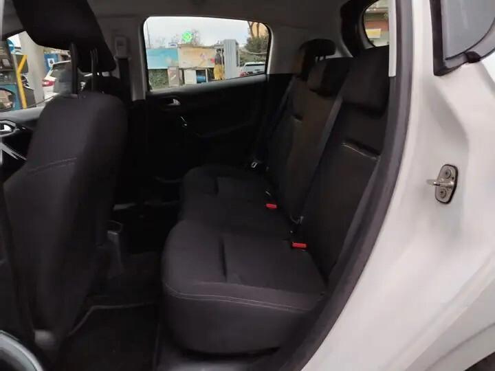 Peugeot 208 1.2 VTi 82 CV 5 porte Access