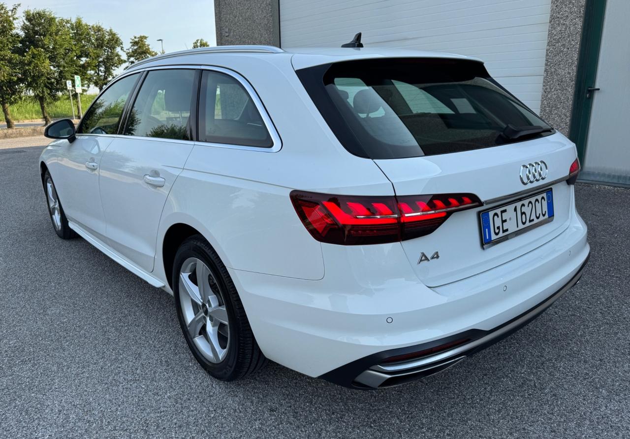 Audi A4 Avant 35 TDI/163 CV S tronic Business Advanced