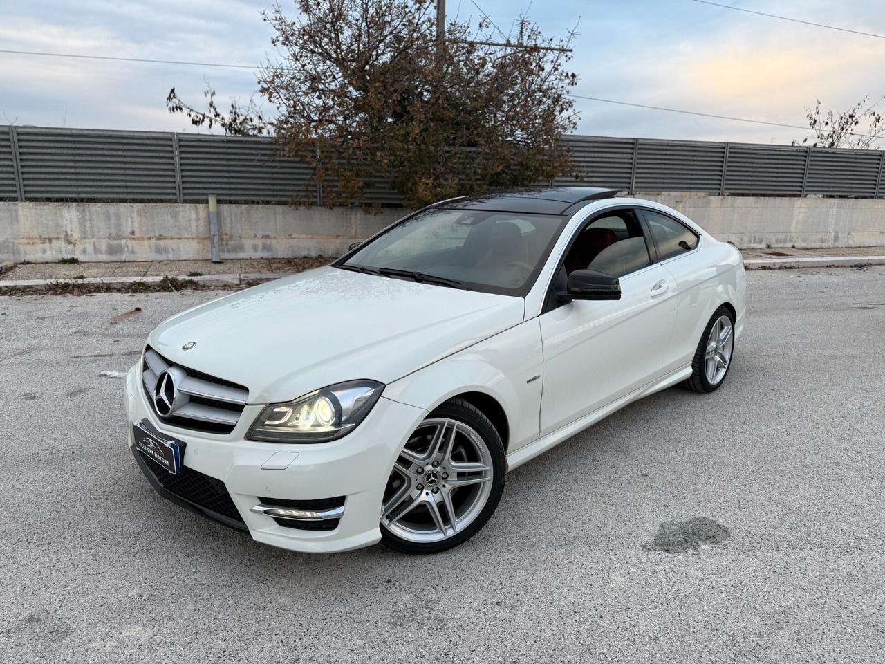 Mercedes-benz C 220 CDI BlueEFFICIENCY Coupé Avantgarde