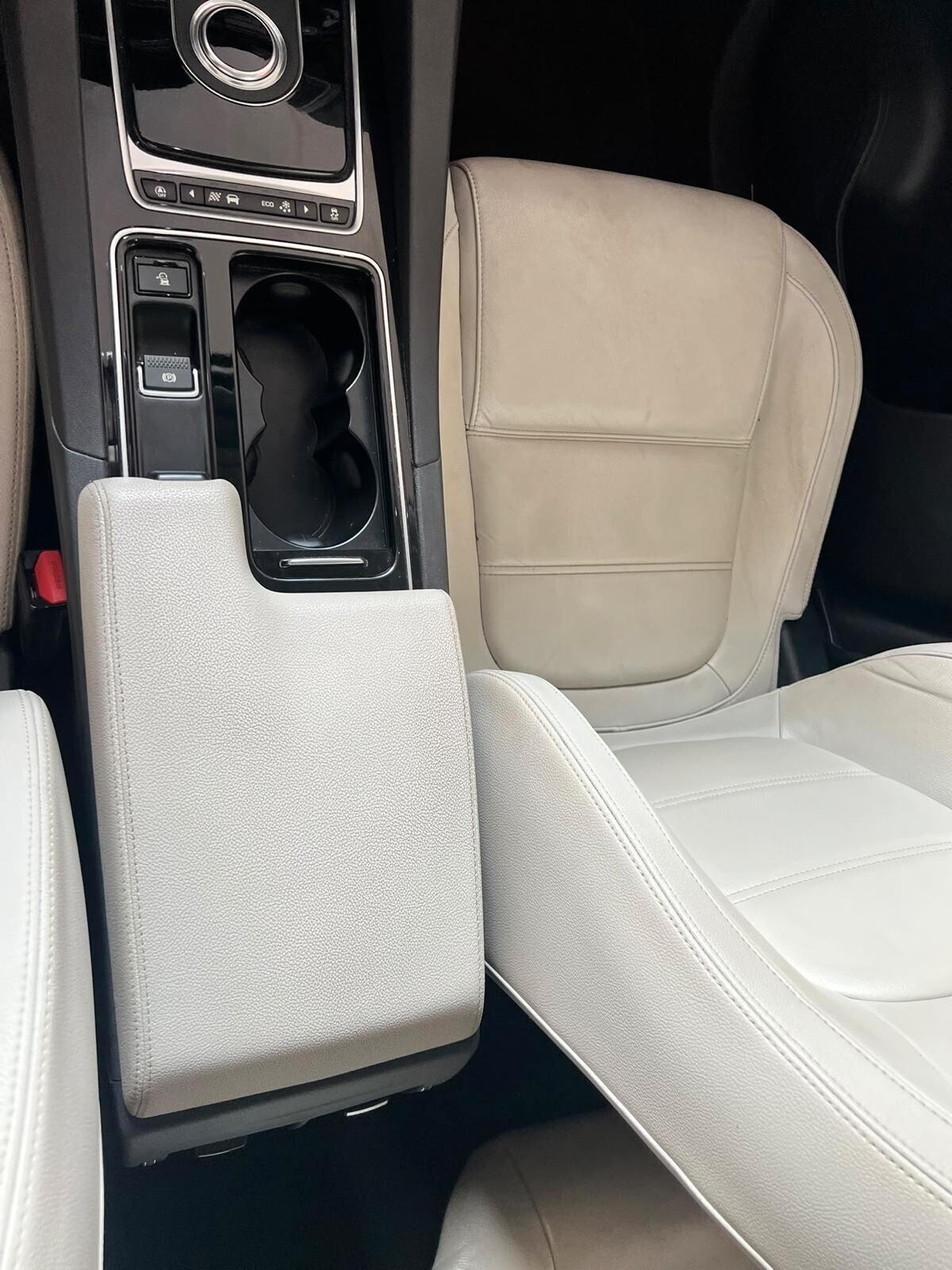 Jaguar F-Pace 2.0 D 180 CV AWD Pure