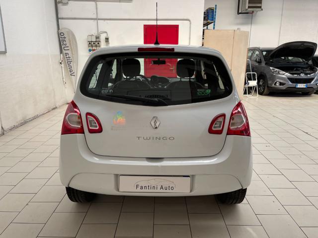 RENAULT Twingo 1.2 16V Live