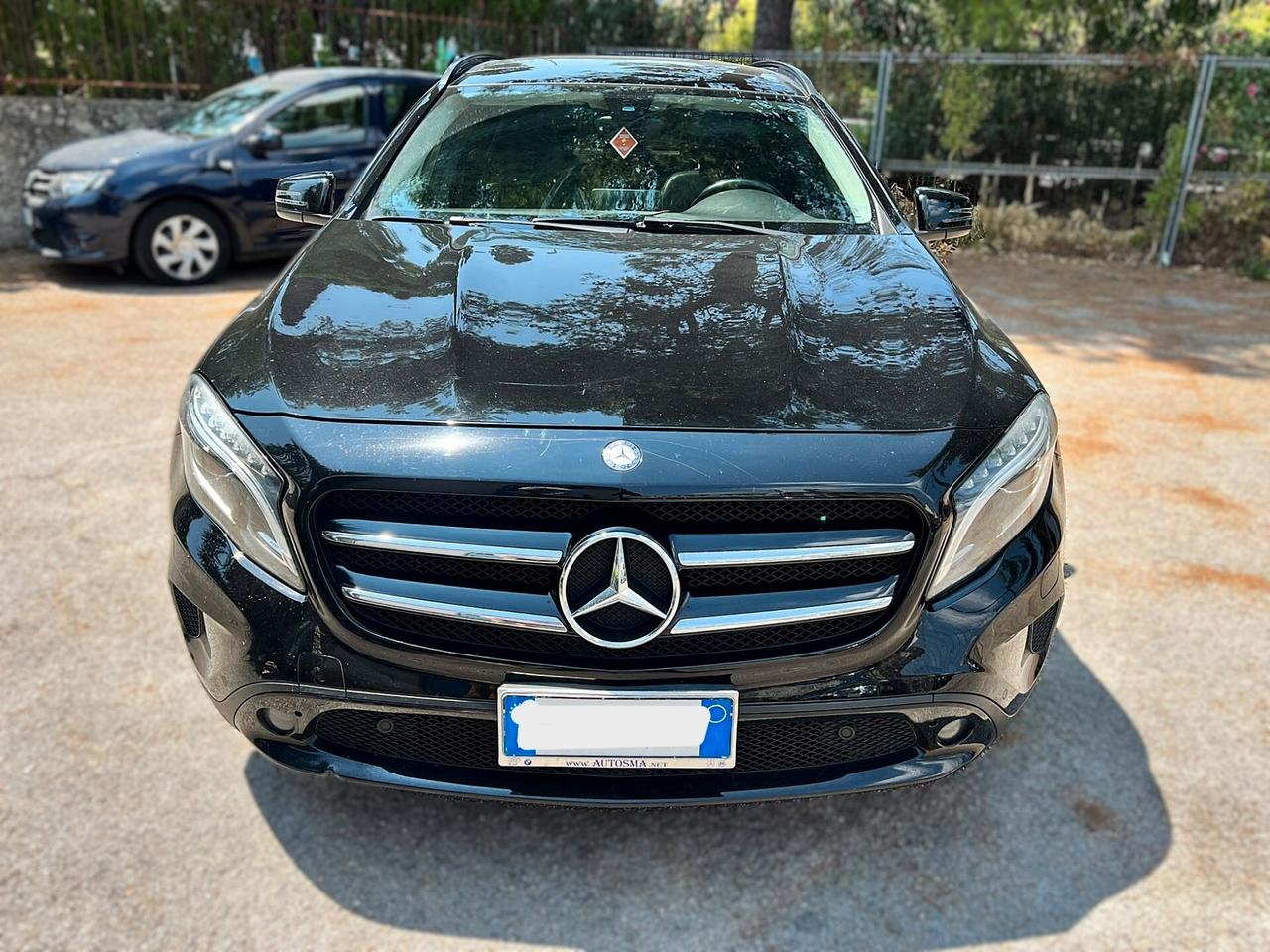 MERCEDES-BENZ GLA 180 d Automatic Premium - 2016