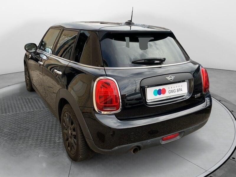 MINI Mini 5 porte Mini IV F54-F55-F56-F57 Mini 5p 1.5 One 102cv auto