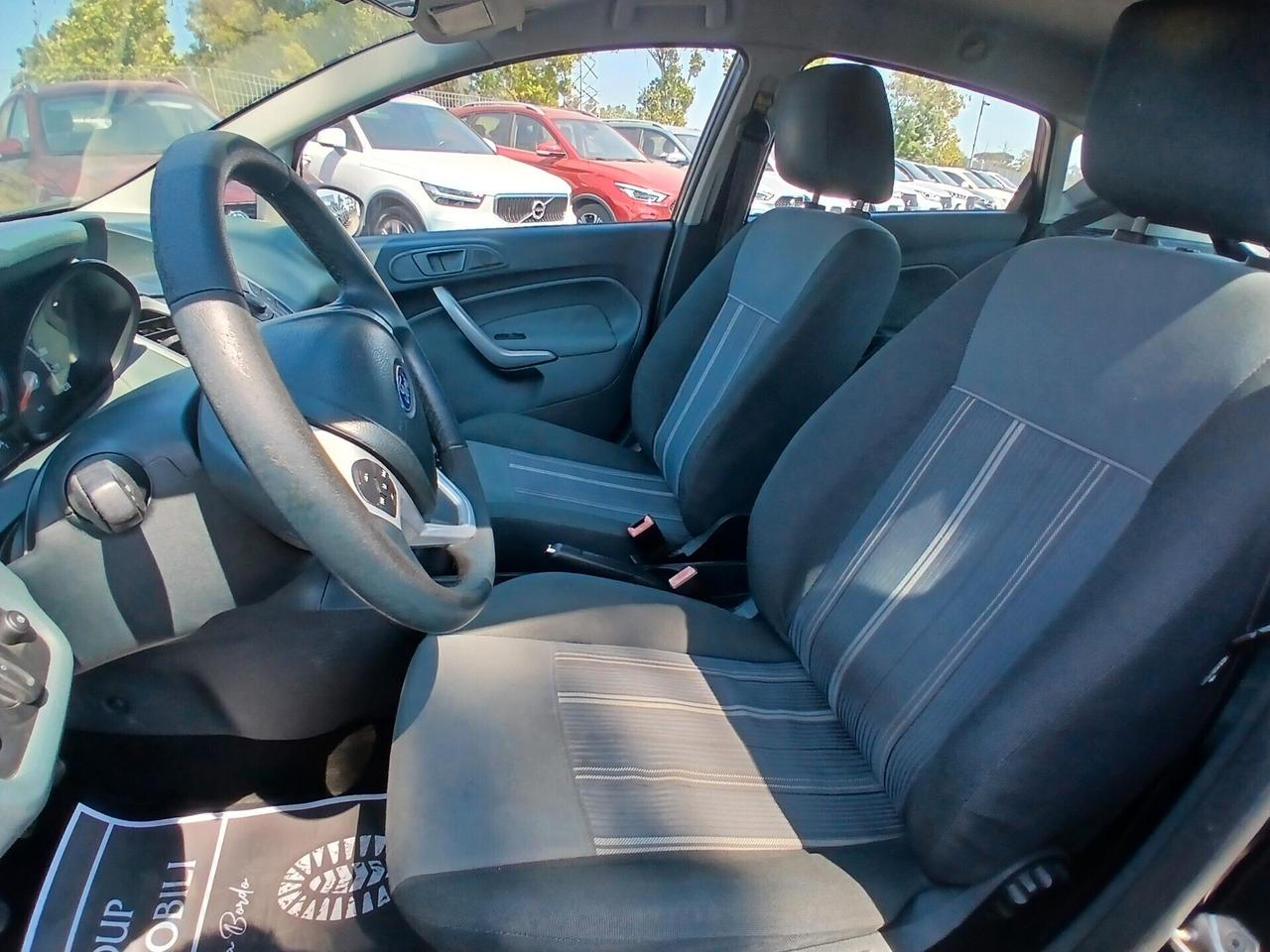 Ford Fiesta 1.4 5p Bz.- GPL Titanium