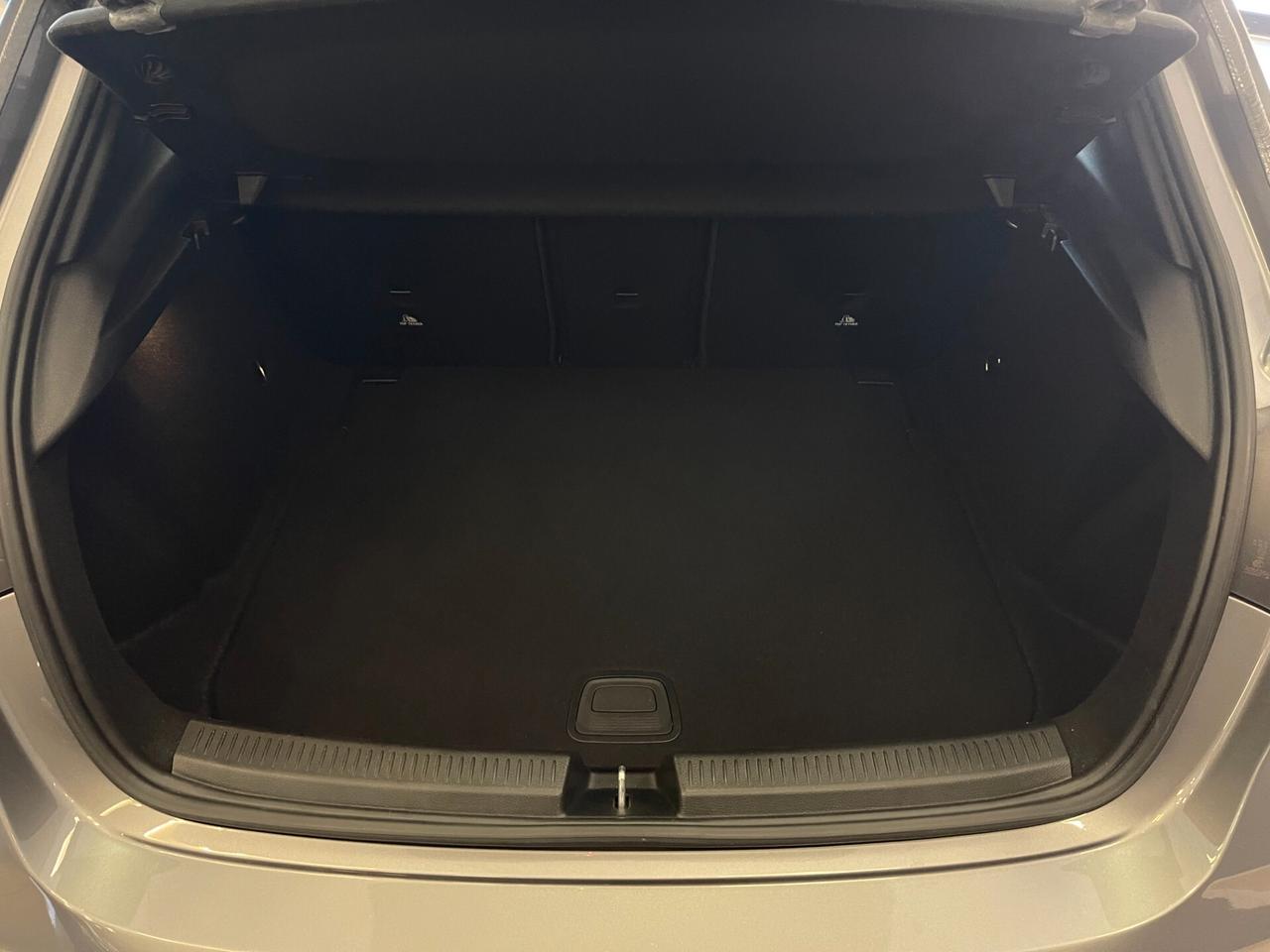 Mercedes-benz A 180d AMG Premium