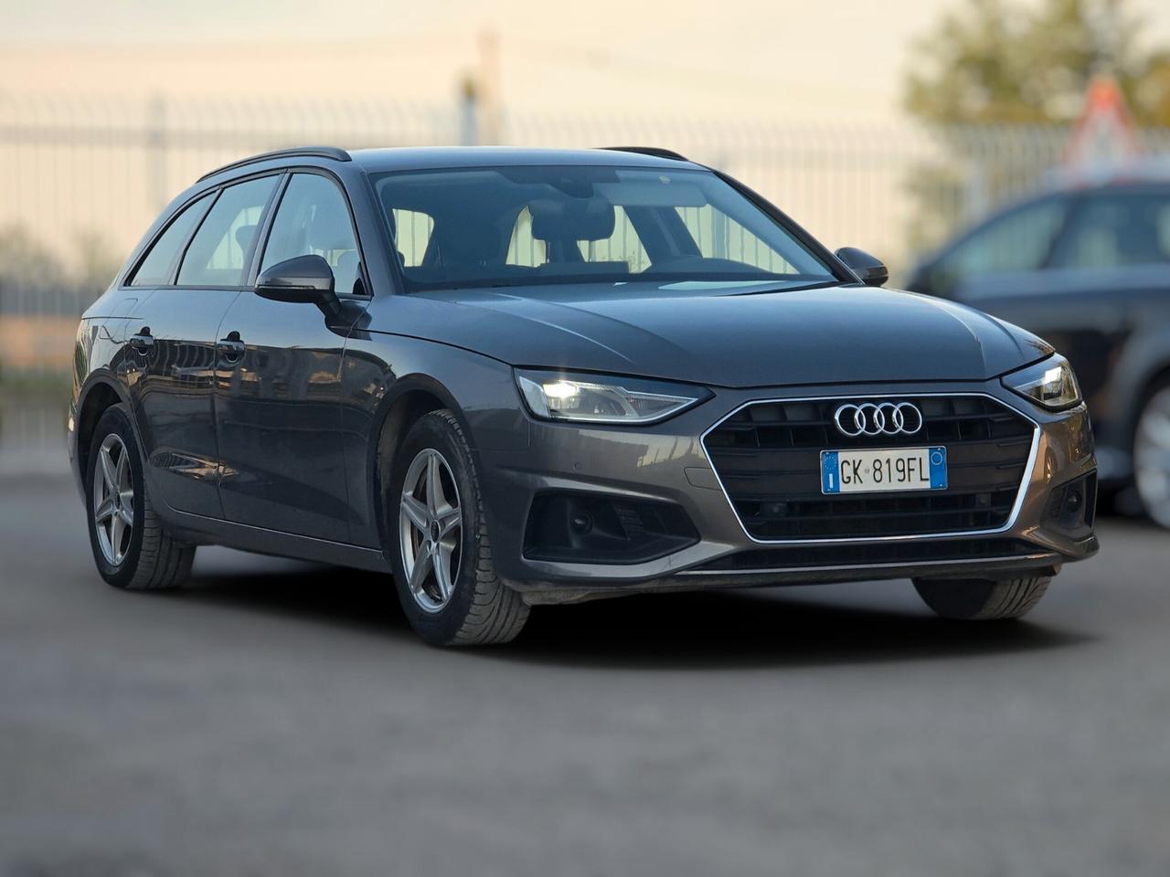 Audi A4 Avant 40 TDI S tronic Business