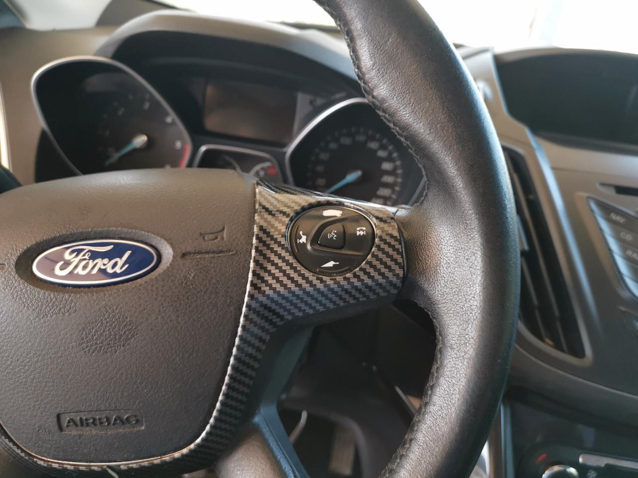 Ford Kuga 2.0 TDCI 150 CV S&S 2WD Titanium