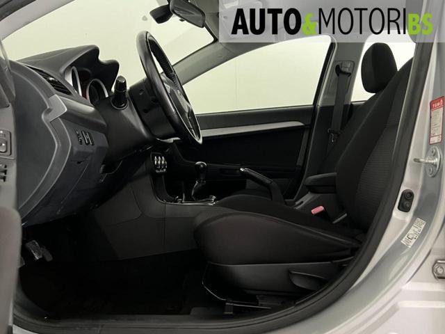 MITSUBISHI Lancer 1.5 5p. Sportback Invite