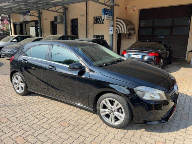 MERCEDES-BENZ A 180 d Automatic Sport