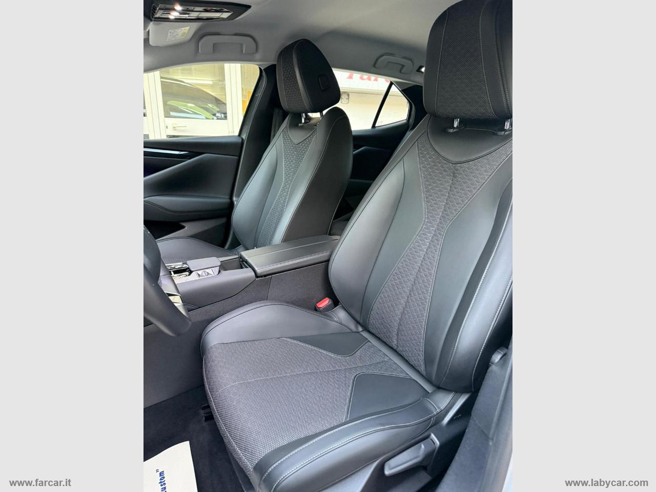 DS AUTOMOBILES DS 4 BlueHDi 130 aut. Cross Trocadero