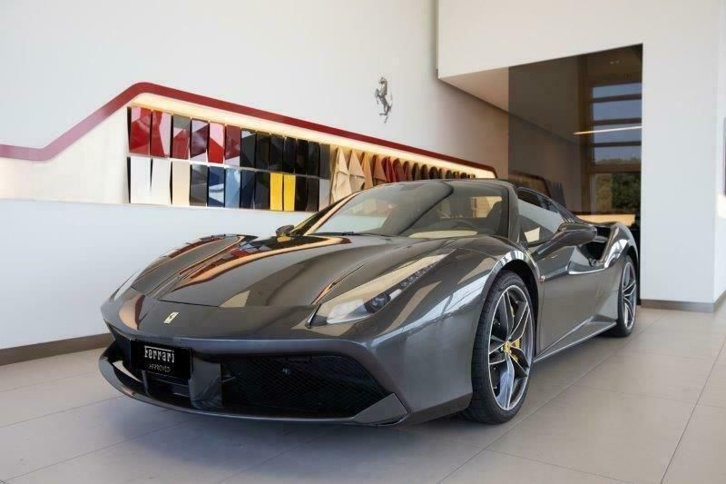 FERRARI 488 Spyder LEASING ALL INCLUSIVE - NOLEGGIO LUNGO TERMINE