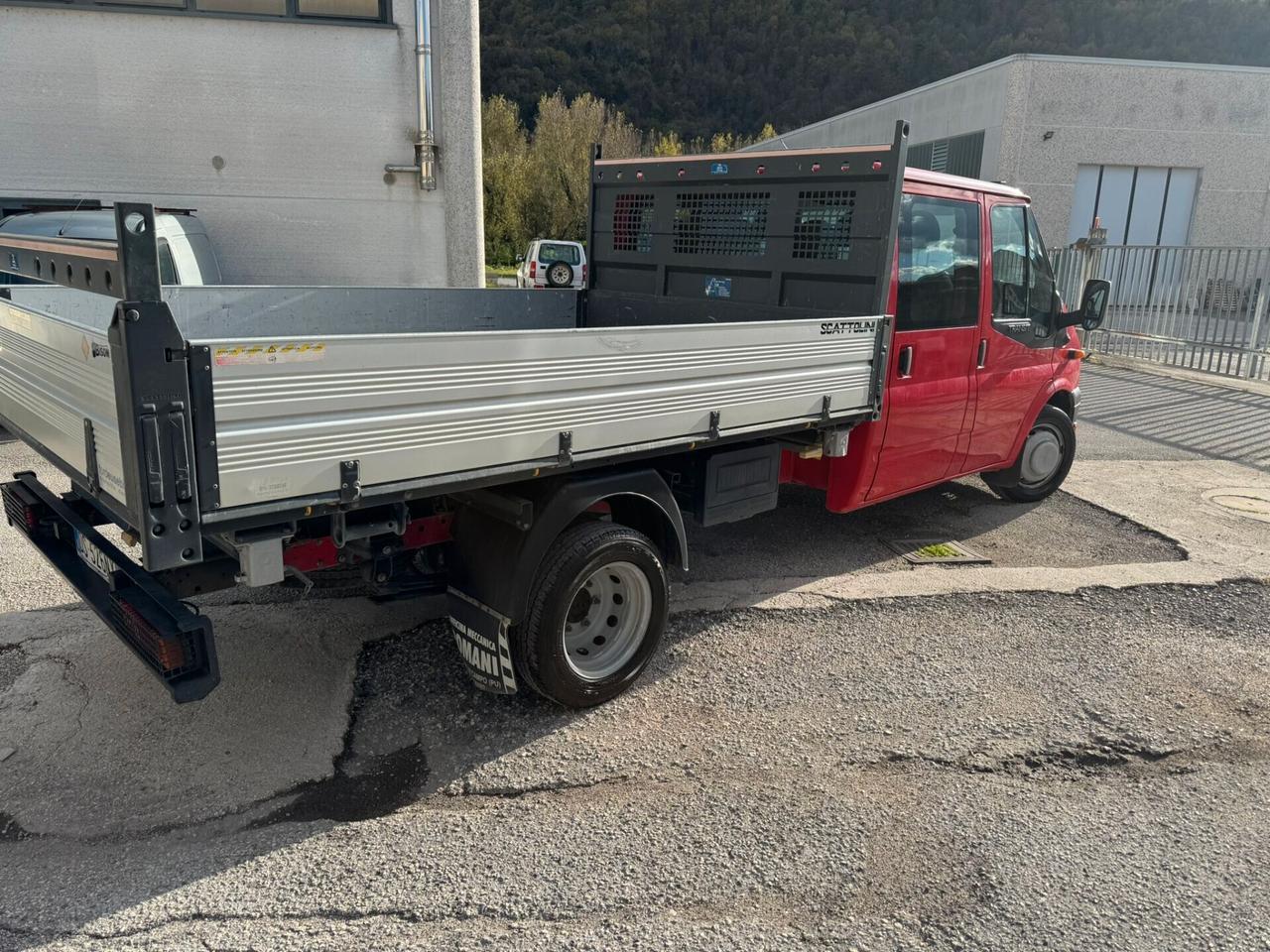 Ford Transit/Tourneo/Bus Transit 350L 2.4 TDCi/140 PL-DC- + CASSONE RIBALTABILE TRILATERALE SCATTOLINI