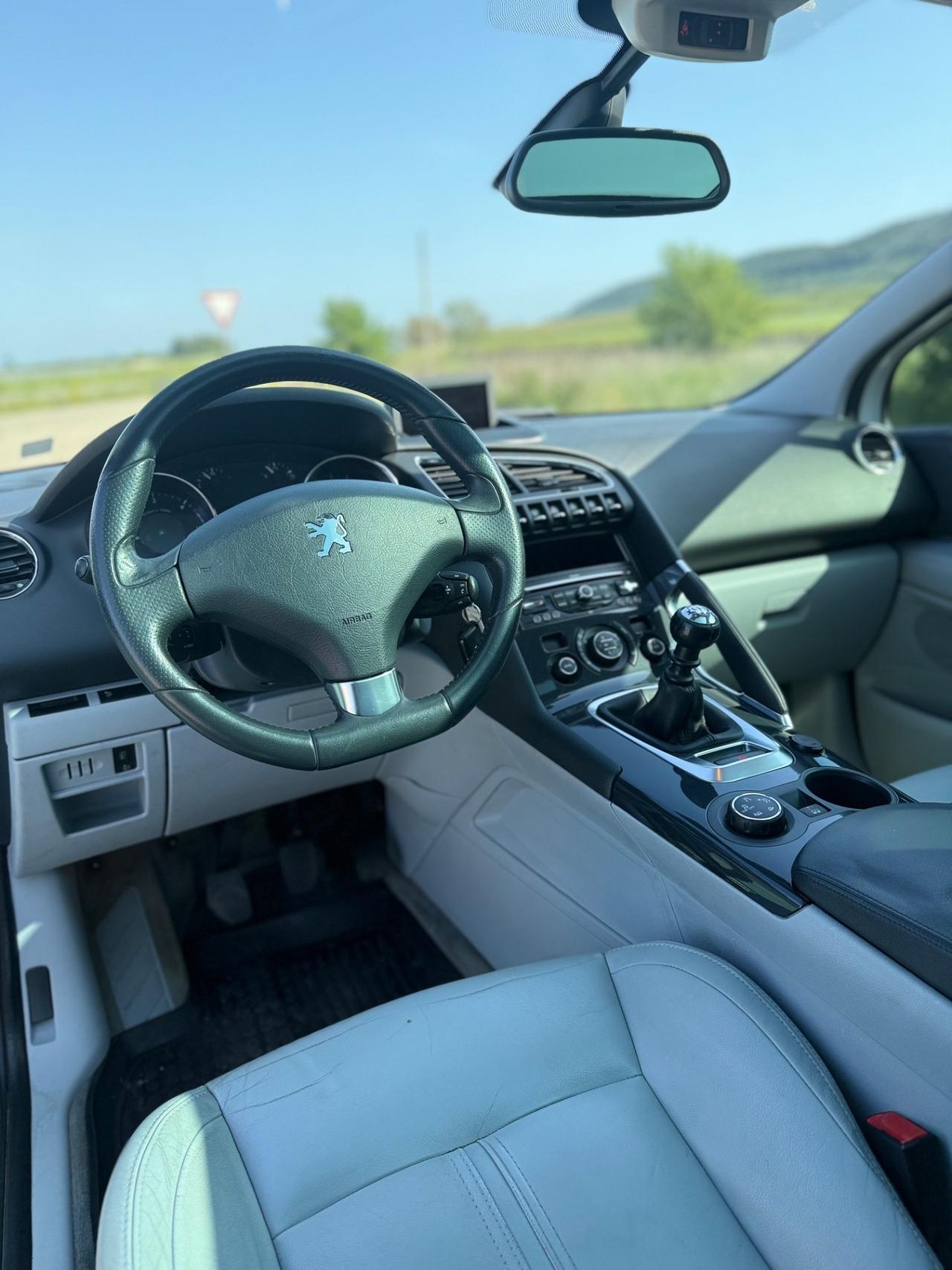 Peugeot 3008 2.0 HDi 150CV Tecno