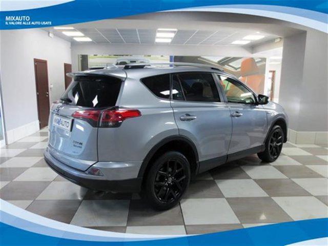 TOYOTA RAV 4 2.5 VVTi Hybrid 155cv 2WD Dynamic E-CVT EU6