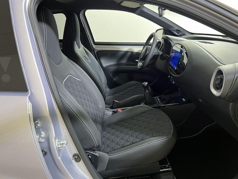 Toyota Aygo X Aygo X 1.0 VVT-i 72 CV 5 porte JBL Special Edition