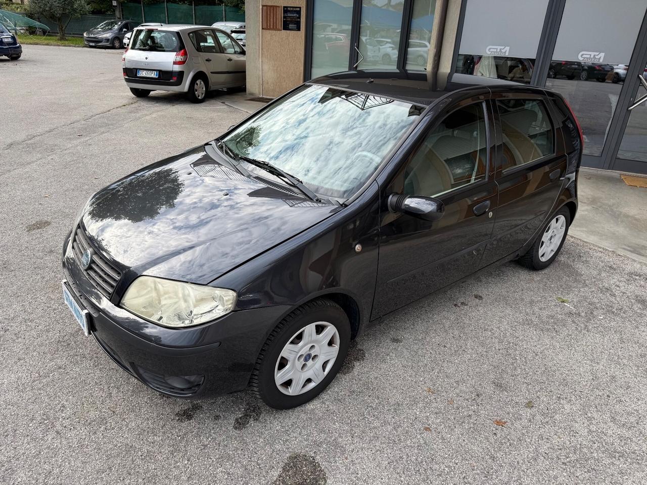 Fiat Punto 1.2 5 porte - GPL - Neopatentati