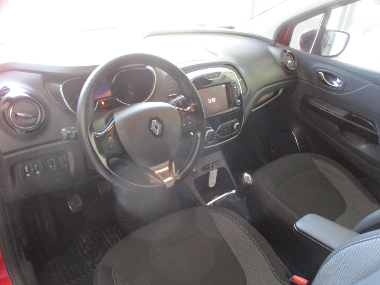 Renault Captur 1.5 dci Iconic 90cv