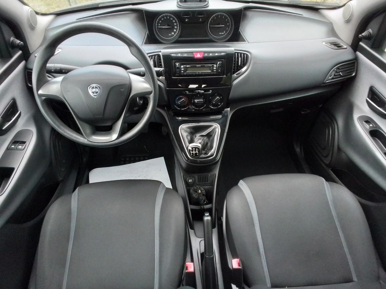 Lancia Ypsilon ECOCHIC 1.2 GPL 69cv